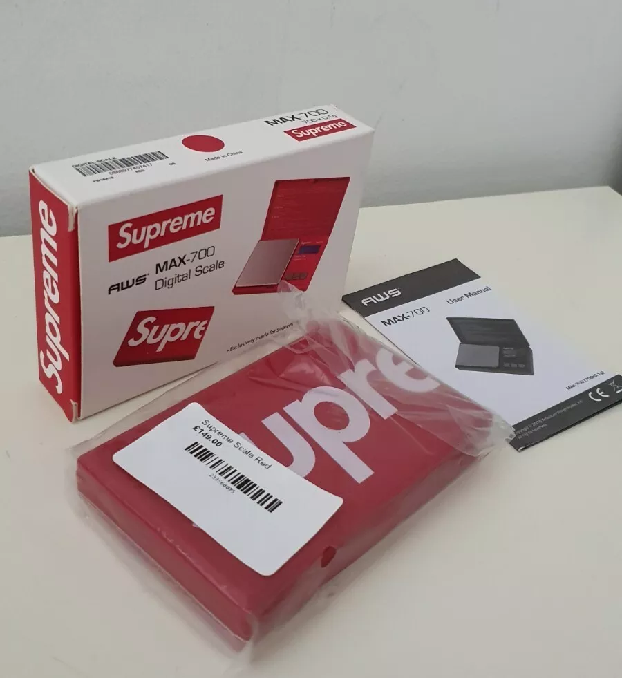 FW18 Supreme X Aws Max 700 Digital Maßstab Rot Neu und Ungeöffnet Zubehör