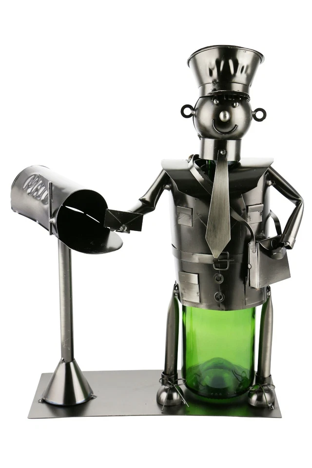 Portabotellas de vino de metal Mailman Delivering Mail Foto 3 de 3