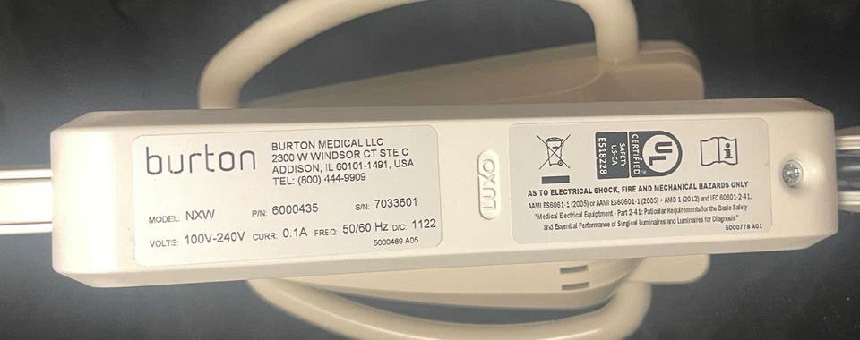 Luz LED de examen Burton NOVA (montaje de mesa)  Foto 3 de 3