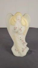 Fenton 1995 Angel Figurine No. 5542TA Ltd Ed. No. 480/900 Signed Hand Painted