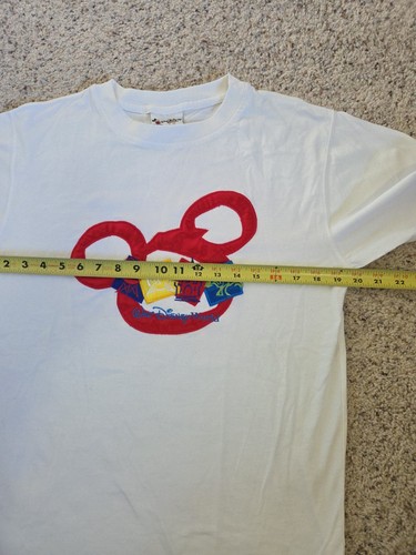 Vtg 90's Walt Disney World Embroidered 4 Theme Parks Mickey Ears T-Shirt Medium  by Disney, Size M, $22.5 - Photo 6