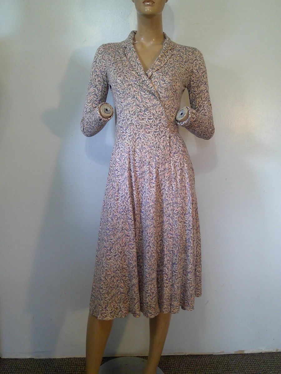 jersey wrap dress 1970s 1970's STEPHEN BURROWS oyster jersey wrap dress with 'lettuce' edges