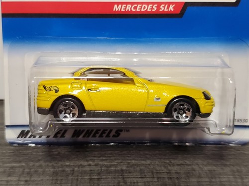 Lot of 10 Hot Wheels 1998 First Editions Mercedes SLK Yellow 5SP #646 1:64 NIP - Picture 3 of 11