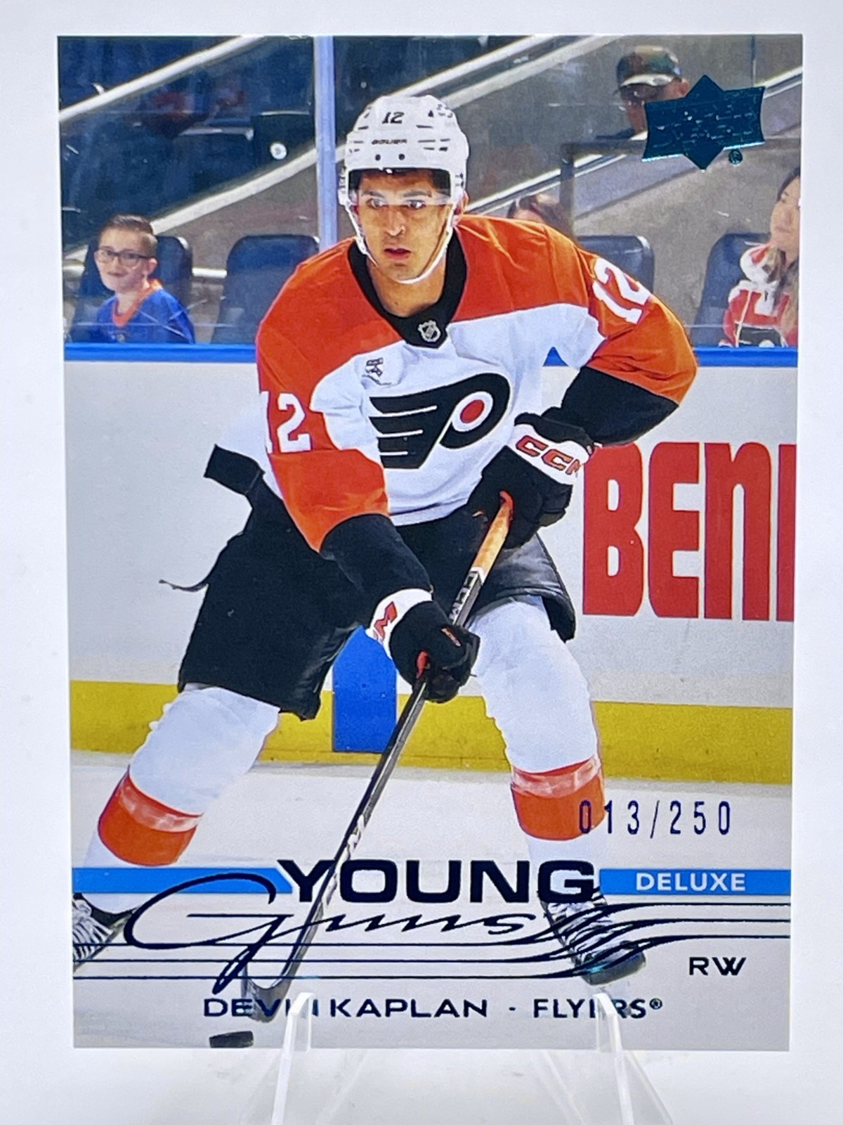 2025-26 Upper Deck Young Guns Deluxe Devin Kaplan #013/250 Flyers #473 RC