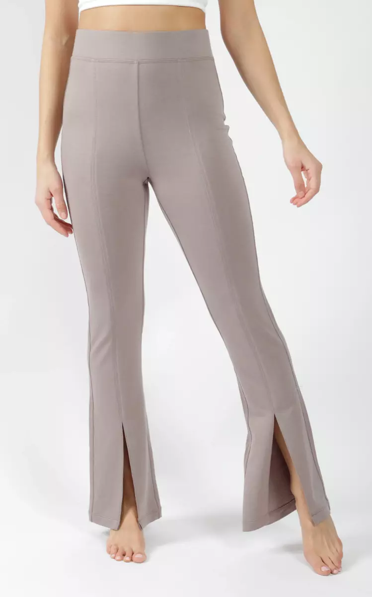Yogalicious yoga shop pants