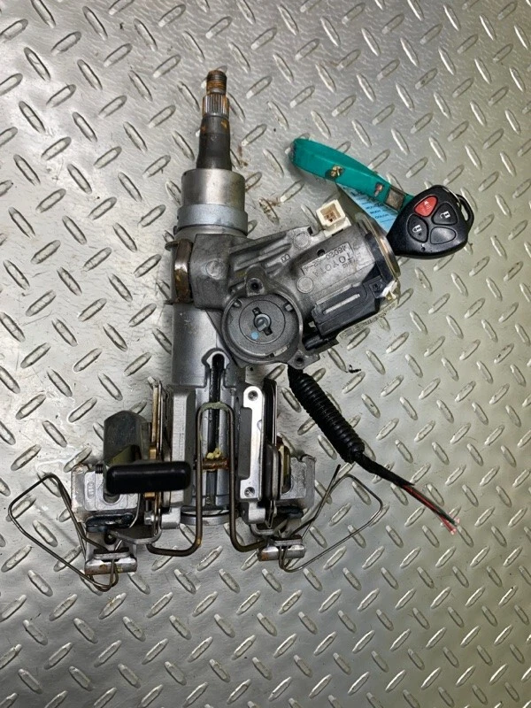 07 08 Toyota RAV4 Steering Column & Ignition Switch w/Key OEM 