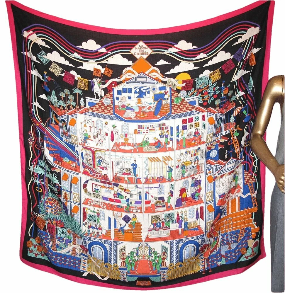 HERMES La Maison Des Carres Silk Scarf