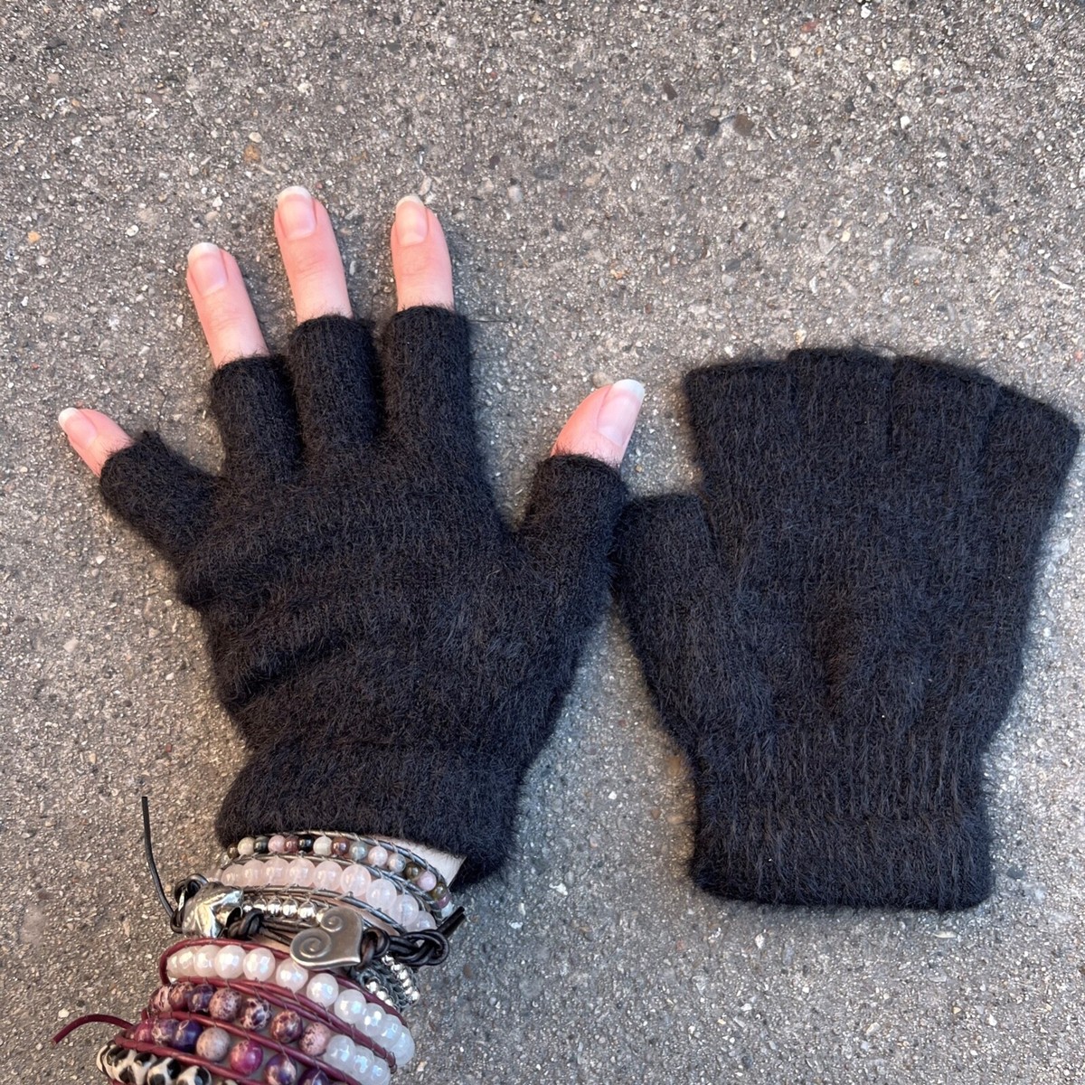 Black Fuzzy Fingerless Faux Fur Warm Wrist Warmers Arthritis