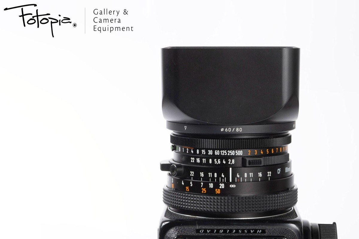 Hasselblad 500C/M - Black with CF 80mm F2.8 T*, KIEV Prism