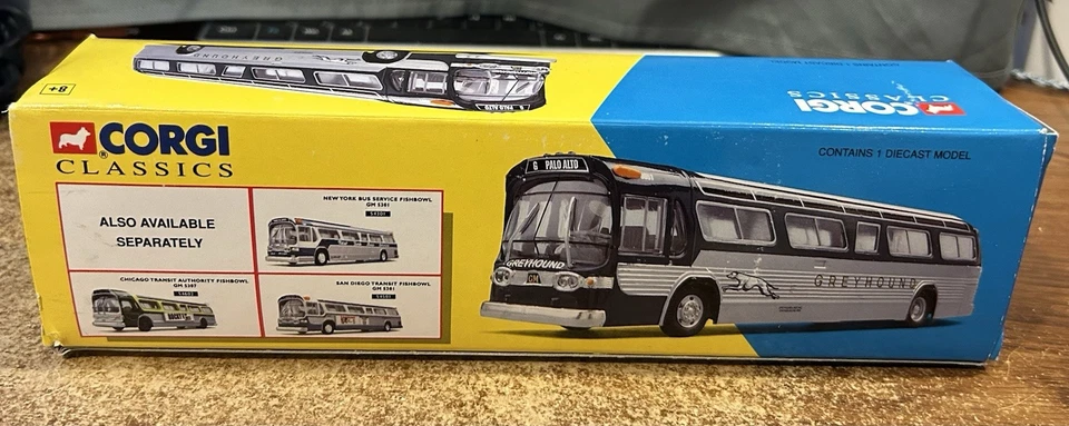 CORGI CLASSICS #54402 Greyhound Lines Bus PALO ALTO G Die-Cast Model 1:50 LTD ED - Image 3 of 4
