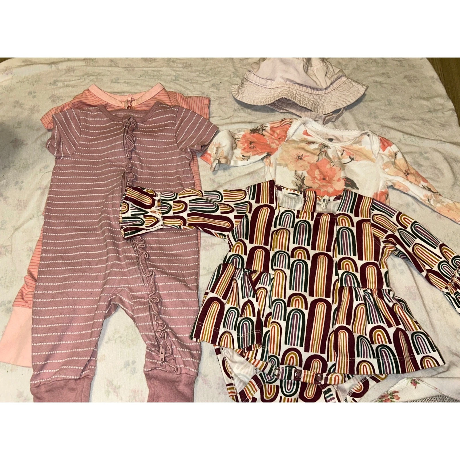 Kate Quinn Baby Gap Cloud Island Baby Girl Bundle 3-6M Rainbow Floral 5pc Set