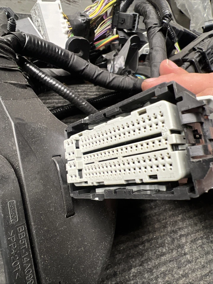 *READ* FORD OEM 2017 Explorer 3.5L-V6 Wiring Harness-Wire Harness HB5Z14290AE - Image 3 of 4