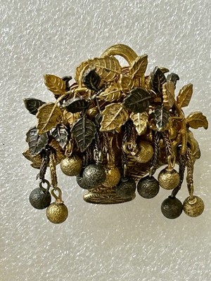 Vintage Estate Miriam Haskell (signed) Brooch/Pendant Basket Gold Bronze Leaves