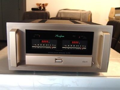Accuphase A-70 Stereo Power Amplifier / PIA / Endstufe / Neupreis: 18900,00 Euro