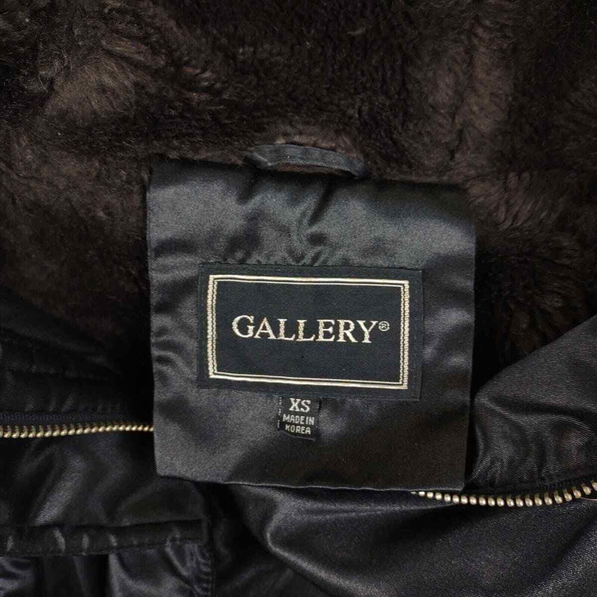 Vtg Y2K GALLERY Black Satin Faux Fur Hood Full Zip Quilted Vtg Y2K GALLERY Black Satin Faux Fur Hood Full Zip Quilted