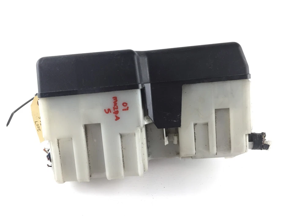 2006-2010 Mazda 5 Under Hood Engine Fuse Relay Box Assembly C23566760 OEM - Image 2 of 4