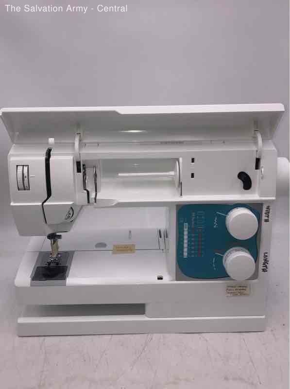 Husqvarna Viking Scandinavia 100 White Electric Household Sewing