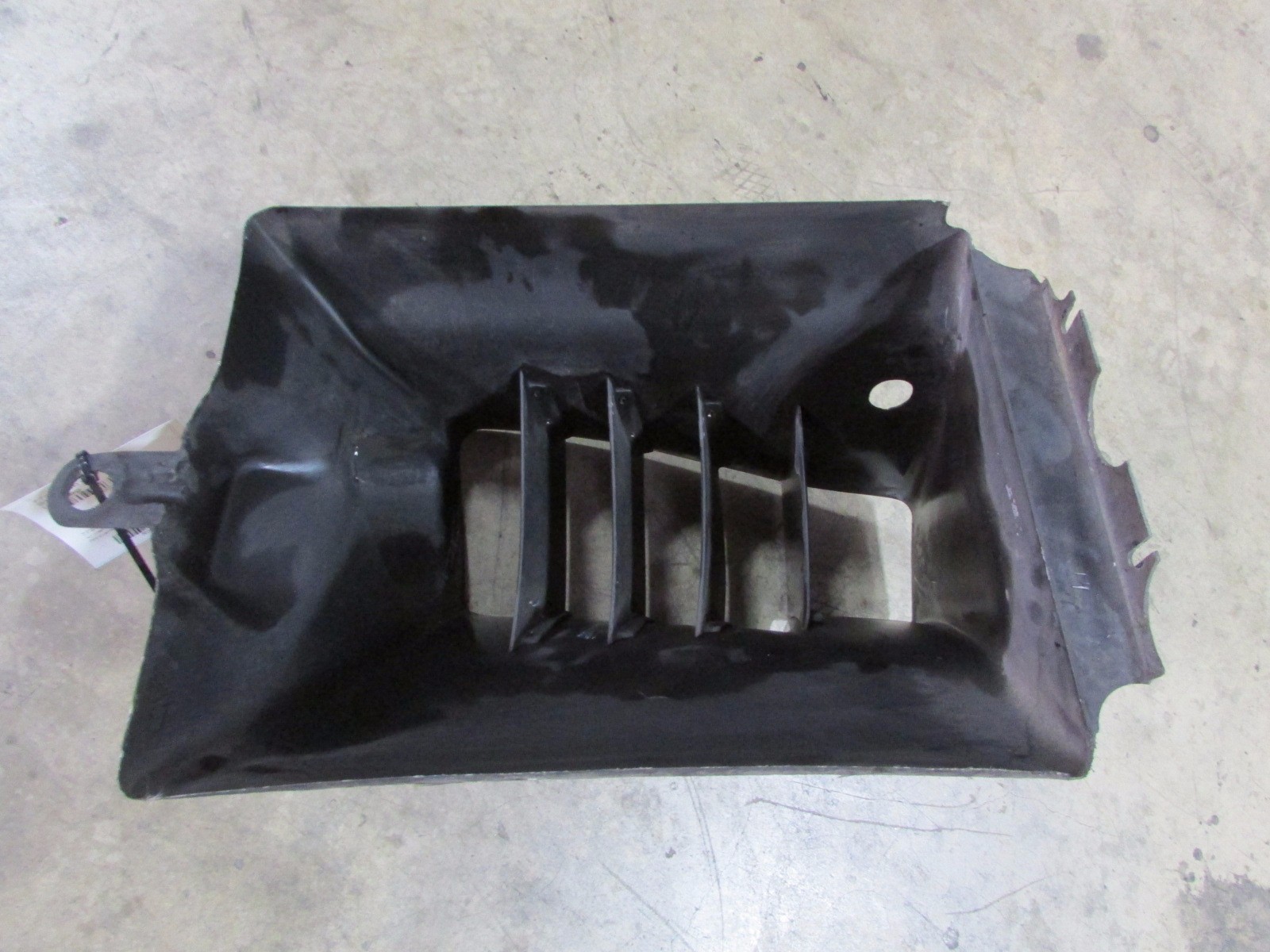 Ferrari 355,RH,Right Quarter Panel Air Duct, Used P/N 64525700