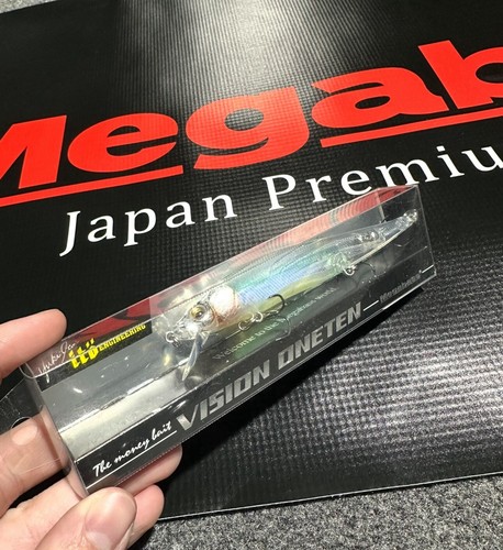Megabass Vision Oneten 110 GP Phantom Respect 62 (SP-C) - Leurre Jerkbait Rare