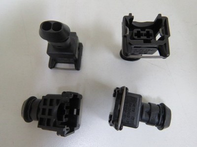 AMP / TE  963040-3 Qty of 50 per Lot 	 2  Position Rectangular Connectors - Hous