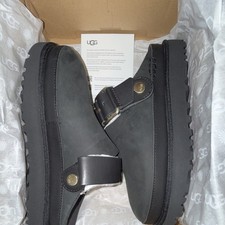 UGG Goldenstar Villa Leather Clog Black Buckl...