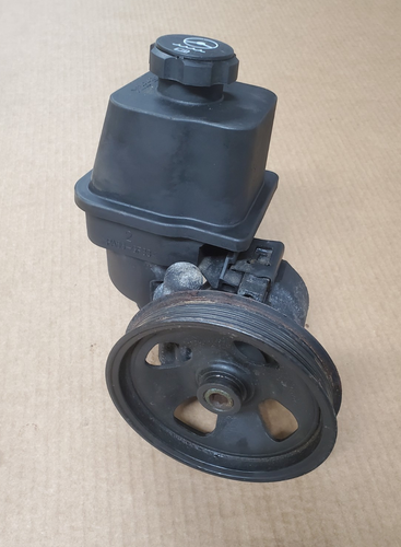 Power Steering Pump - Compatible With 2002 - 2009 Chevy Trailblazer 4.2L 6-Cylinder (2002 - 2006 Models