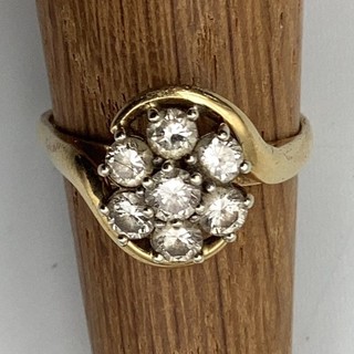 Vintage 18K Yellow Gold Diamond Cluster Ring Flower Design Needs Repair TE#8666