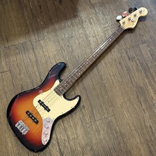 Squier by Fender Jazz Bass Active Squier Electric Bass -b668