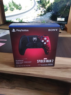 DualSense Spider-Man 2 Limited Edition