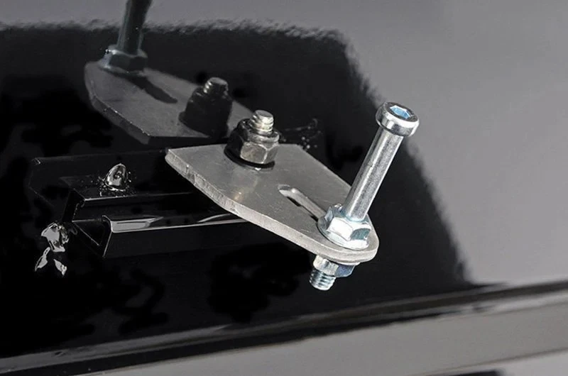 For GMC Canyon 04 Specialty Series Standard Narrow Single Lid Crossover Tool Box - Imagem 3 de 4