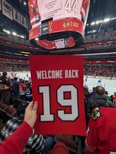 Jonathan Toews Cards, Rookie Cards Checklist, Autographed Memorabilia Guide 5