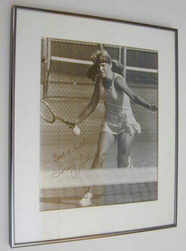 2017 Leaf Signature Series Tennis Blue Autograph #EK1 Evgeny 2017 Leaf Signature Series Tennis Blue Autograph #EK1 Evgeny