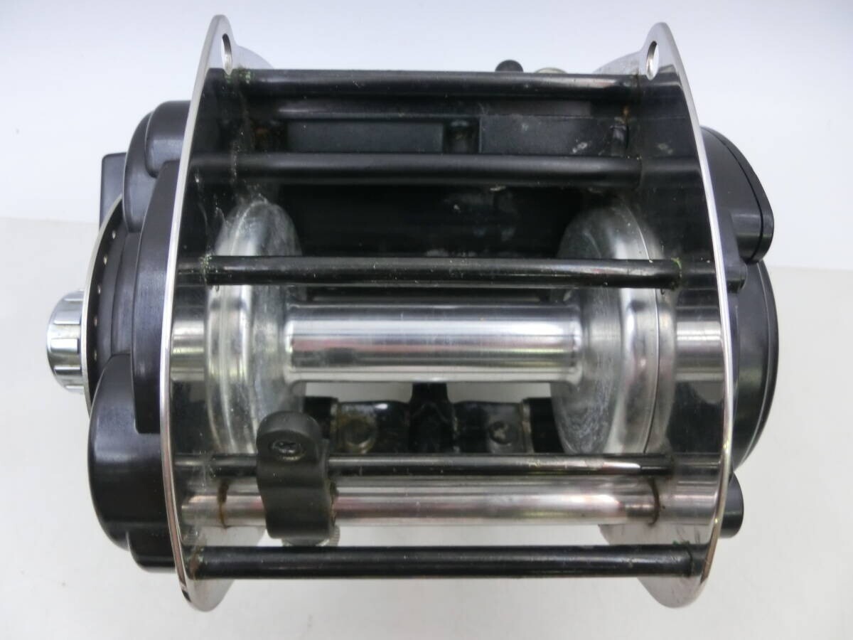 Miya Epoch 800 DELUXE 4 SPEED Electric Fishing Reel Saltwater Big
