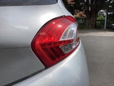 Rückleuchte rechts Peugeot 208 I CA, CC 9672628380 P20794086