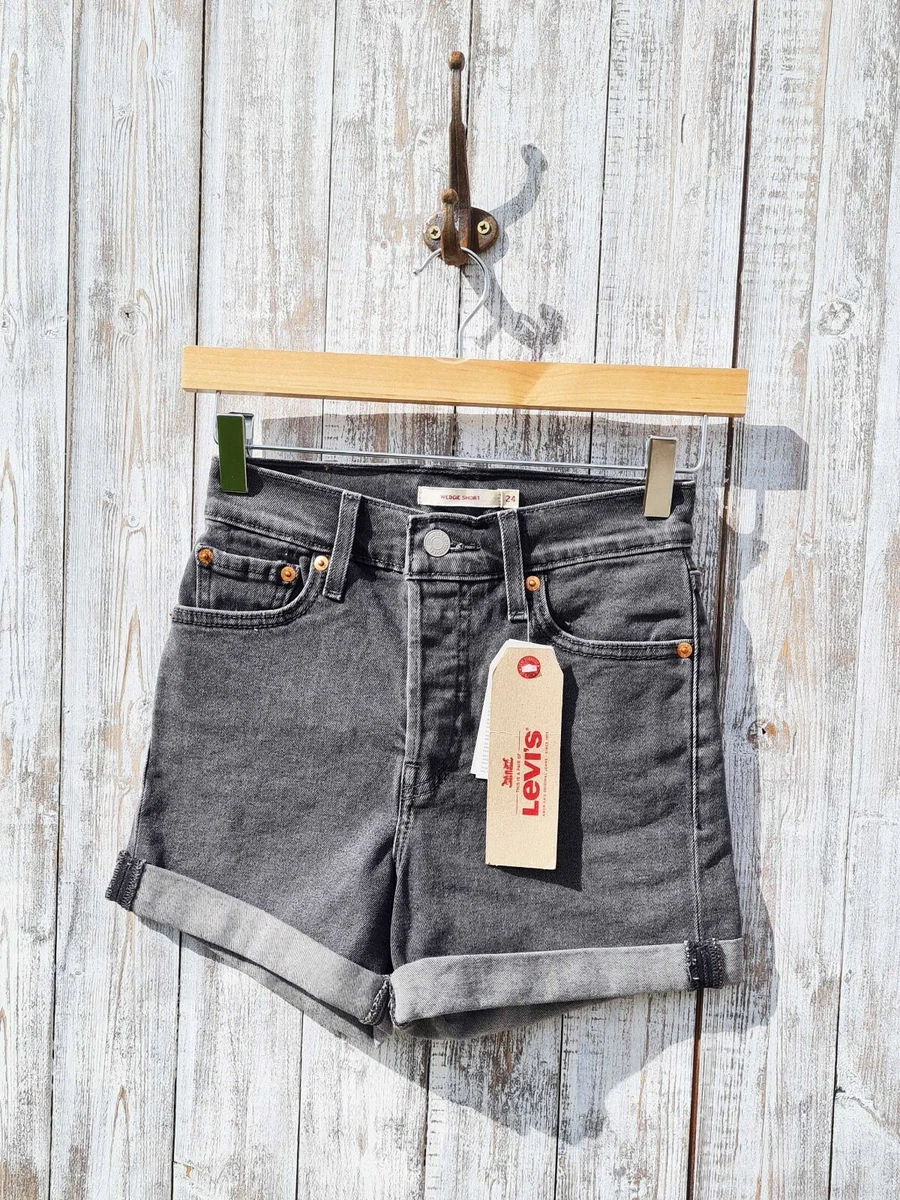 Levi's wedgie short sale