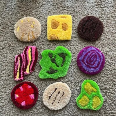 Cheesburger Rug Set! Hand Made 9 Pieces,  Original Coasters! Art Deco,Dining