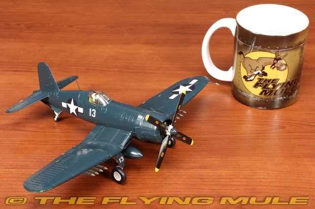 Hobby Master 1:48 F4U Corsair USMC VMF-222 Flying Deuces Kenneth Walsh White 13 - Image 4 of 4