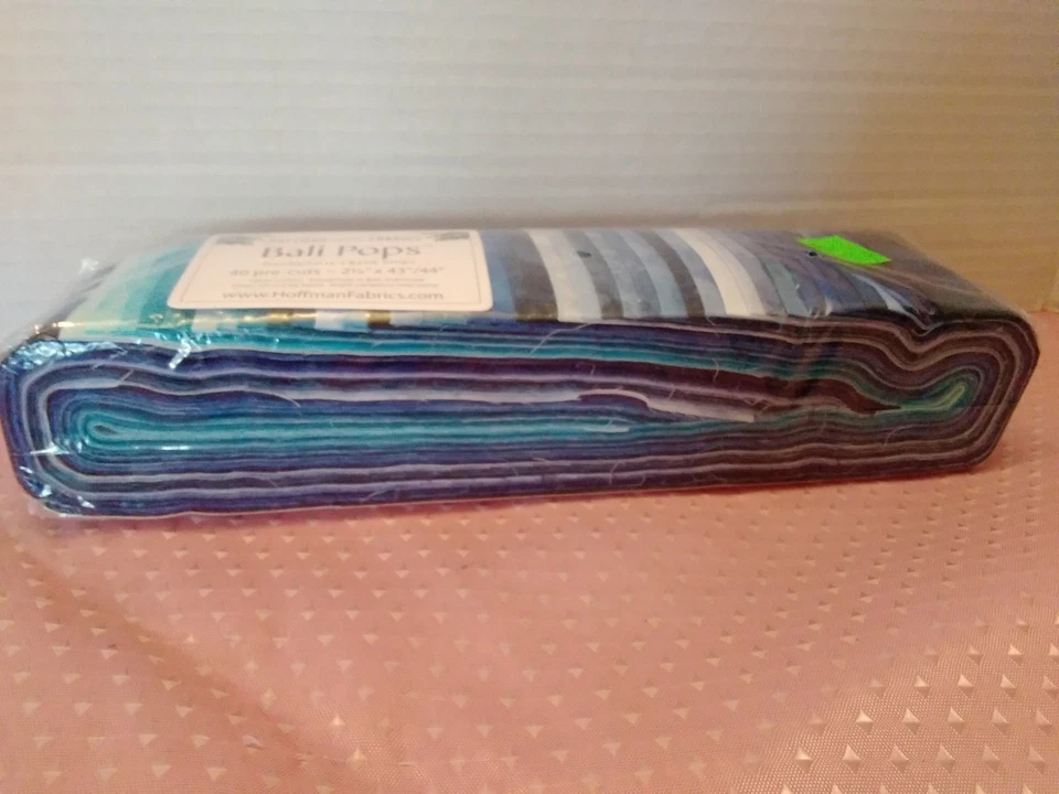 Tela Hoffman Telas Bali Pops #BP-508-BREAKERS 40 Pre Corte 2 1/2 x 43"/44" Foto 3 de 4