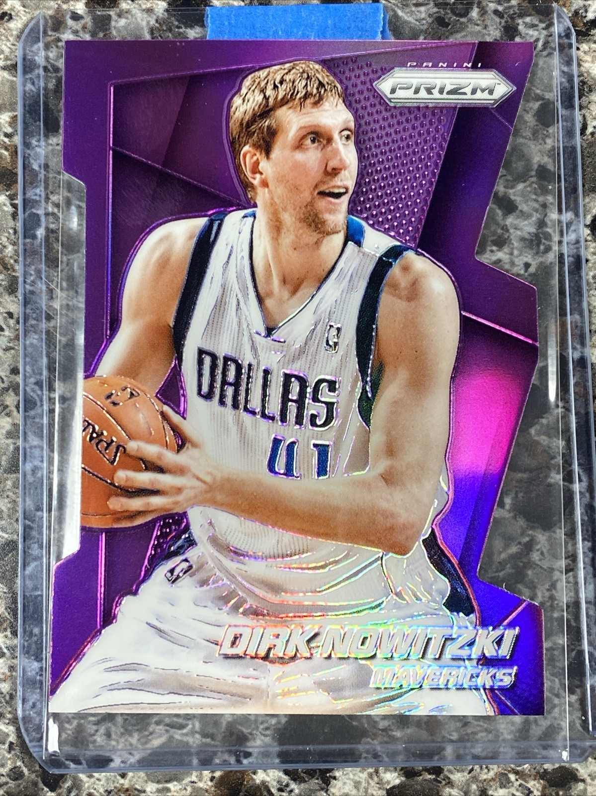 2014-15 Panini Prizm Purple Die-Cut Prizm 26/139 Dirk Nowitzki #121 HOF