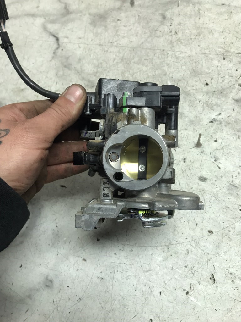 23 Kawasaki KLX300 KLX 300 D Dual Sport Throttle Body Throttlebody
