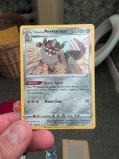 POKEMON : SWORD & SHIELD BASE - HOLO RARE - GALARIAN PERRSERKER - 128/202 - (NM)