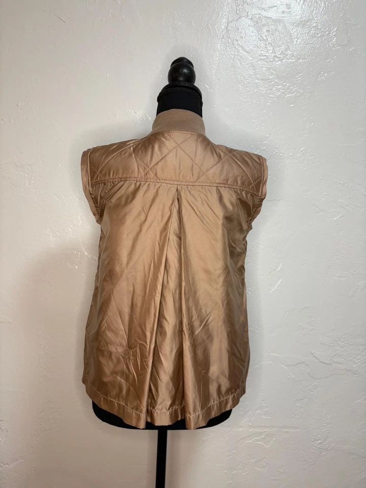 BCBGeneration 玫瑰金 S 码绗缝背心轻便 — 第 4/4 张图片