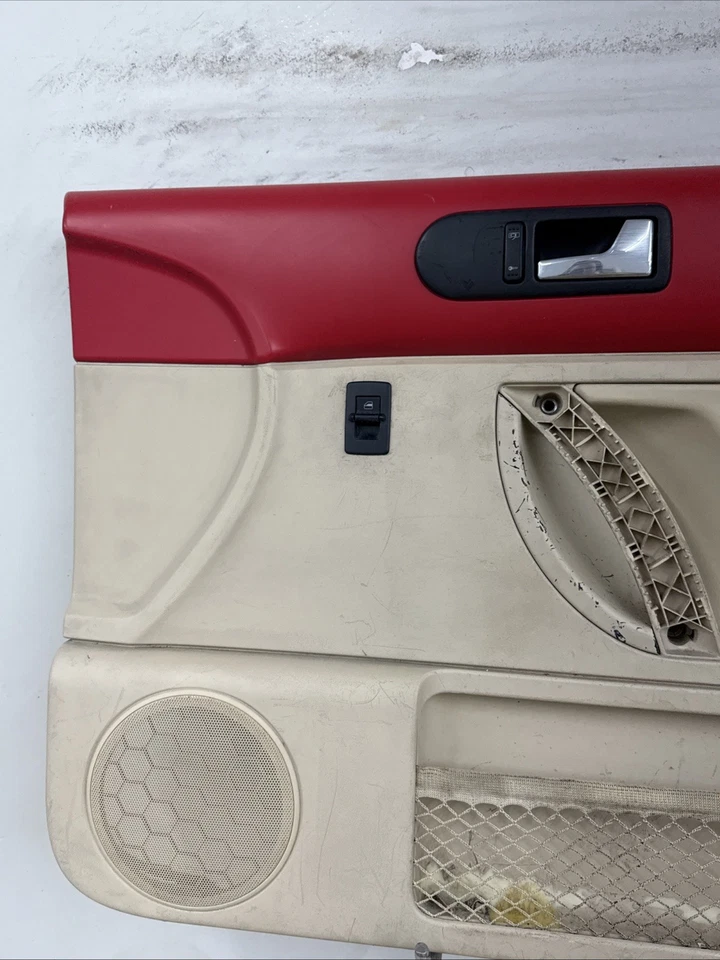Painel de porta de passageiro direito Volkswagen Beetle 1998-2010 vermelho fabricante de equipamento original - Imagem 2 de 4