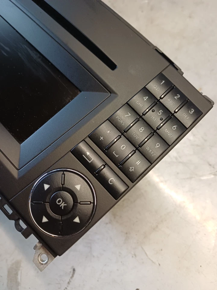 26A* Mercedes Benz W169 W245 Autoradio Radio CD FM Bordcomputer A1698705494 - Bild 2 von 4