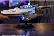 Tomy Star Trek TMP USS Enterprise NCC-1701 Refit 1:350 Die Cast Metal