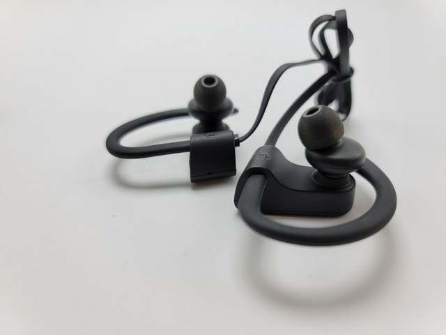b bluetooth headphones
