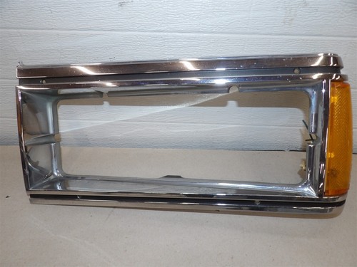 CHEVY CAPRICE 1981-1985 LH DRIVER SIDE HEADLIGHT BEZEL DOOR CHROME TRIM NICE OEM