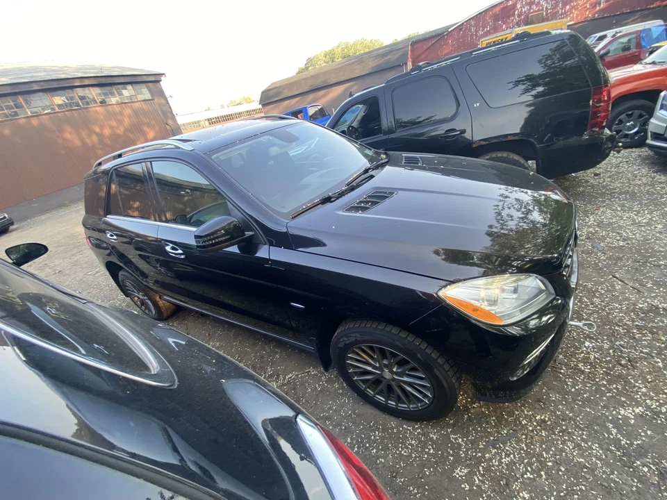 Used A/C Compressor fits: 2012 Mercedes-benz Mercedes ml-class 166 Type ML350 di - Image 4 of 4