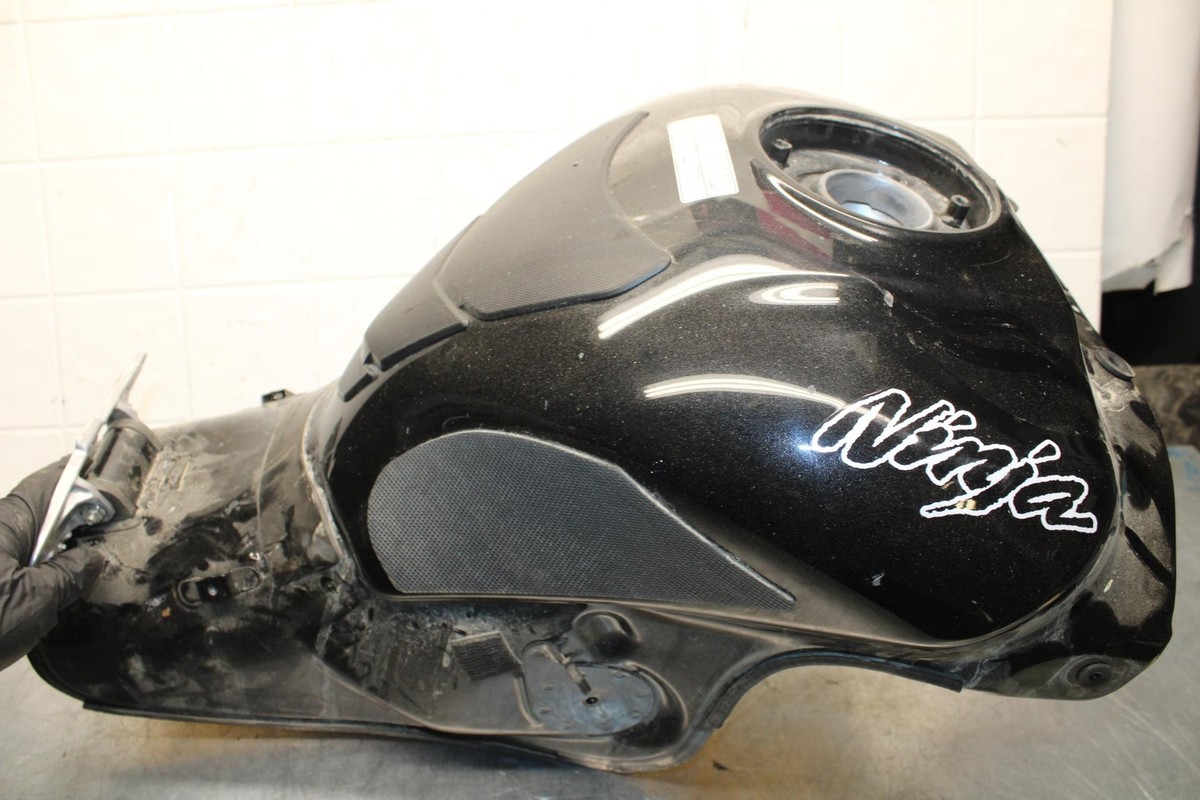 16-20 KAWASAKI ZX10R GAS TANK FUEL CELL PETROL RESERVOIR BB591 | eBay
