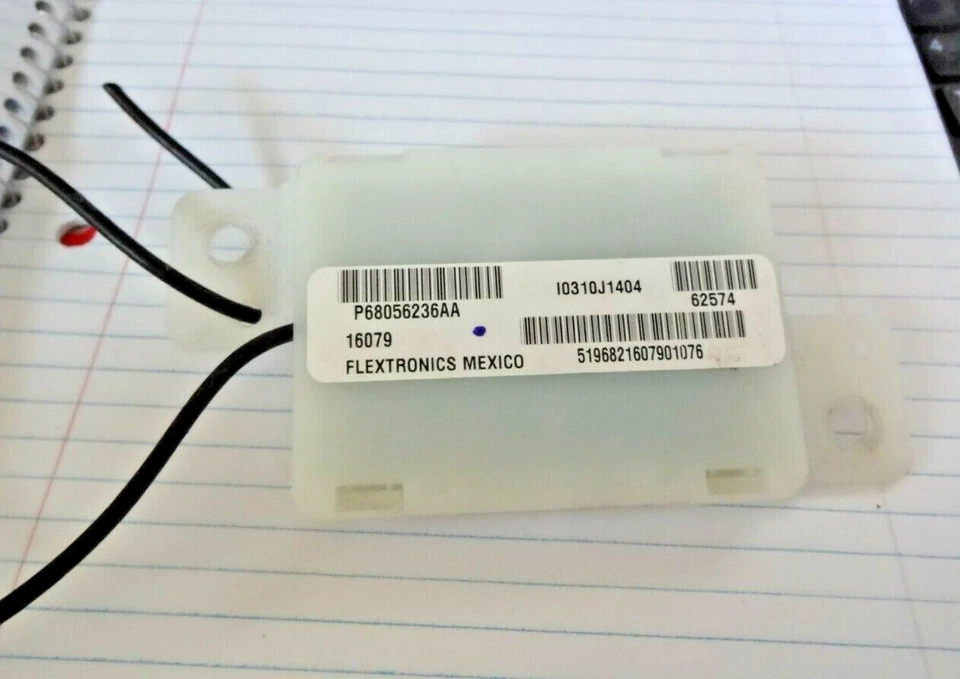 13 14 15 16 17 Jeep Compass KEYLESS ENTRY ANTENNA p68056236aa OEM 2013 2014 2015 Foto 2 de 3